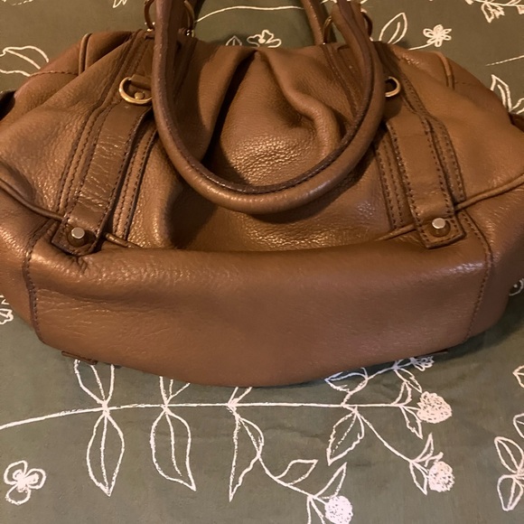 Elegant Brown Leather Handbag Burberry brand - Picture 3 of 5